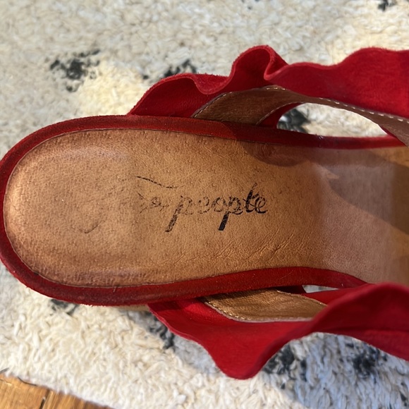 Free People Red Leather Slip On Frilled Sandal - Picture 5 of 7